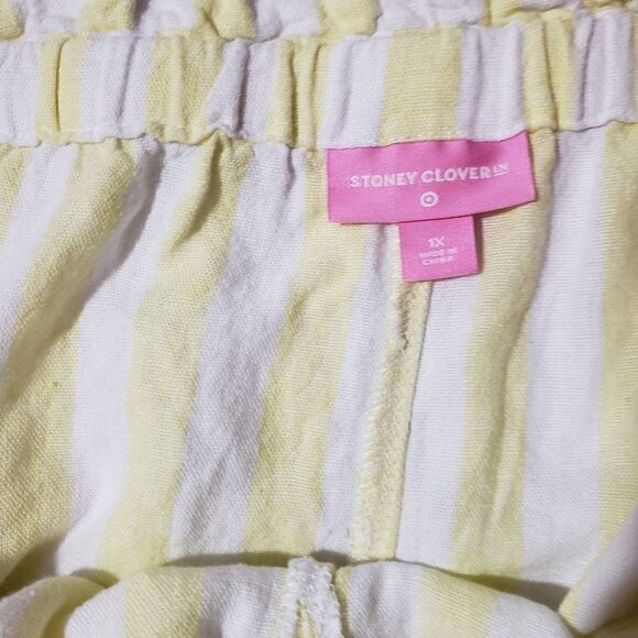 Stoney Clover Lane x Target size 1x light yellow and white striped jumper / bibs - Picture 2 of 2